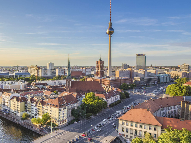Central & Eastern Europe ( 16 Days Tour )
